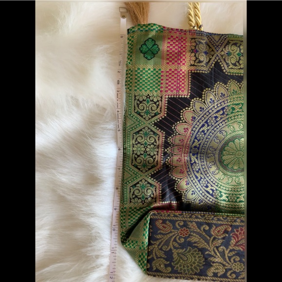 Hand Embroidered Gold Multicolored Tasseled Handbag - Picture 8 of 14